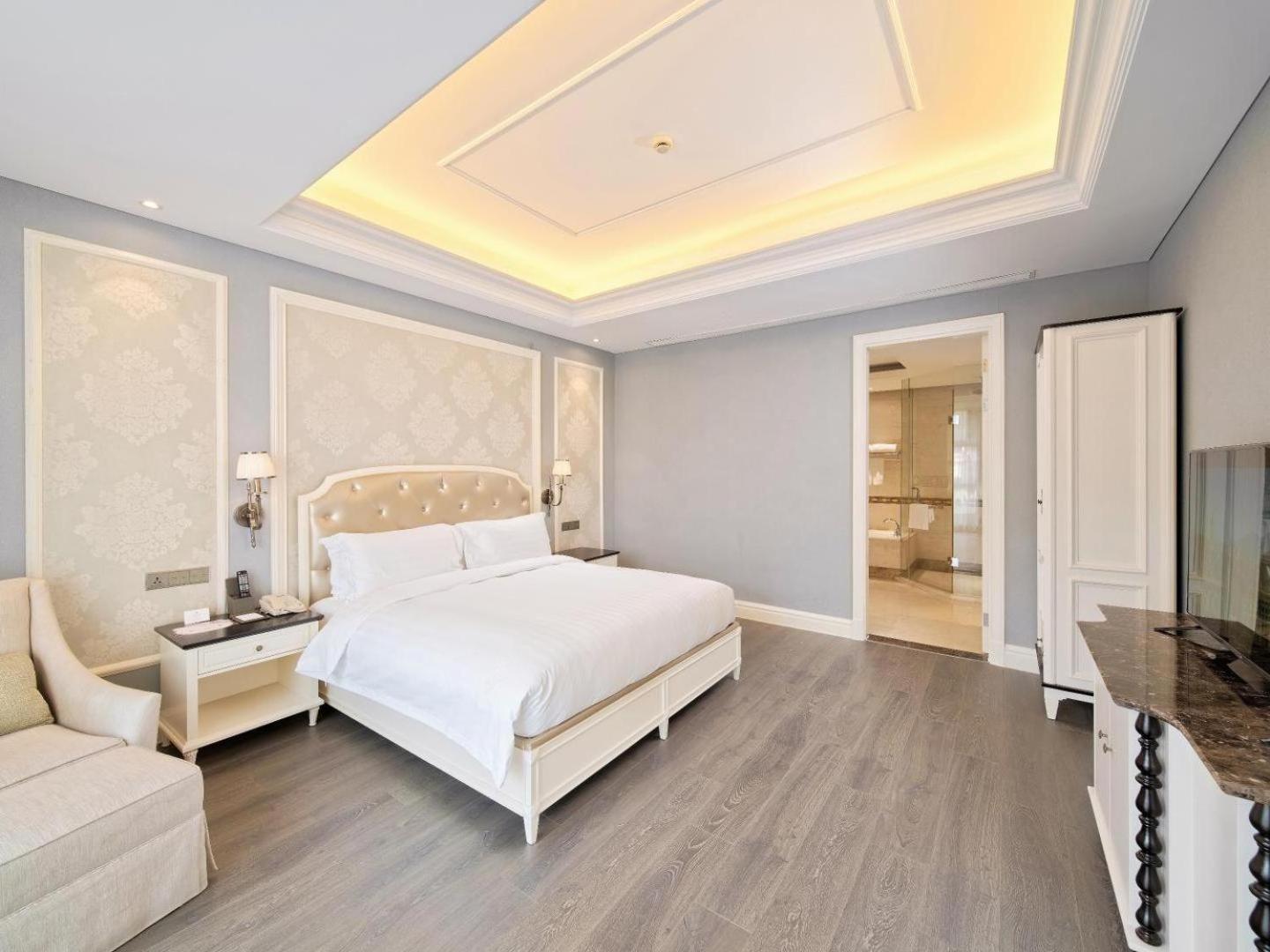 Yinrun Jinjiang Castle Hotel Anji Esterno foto