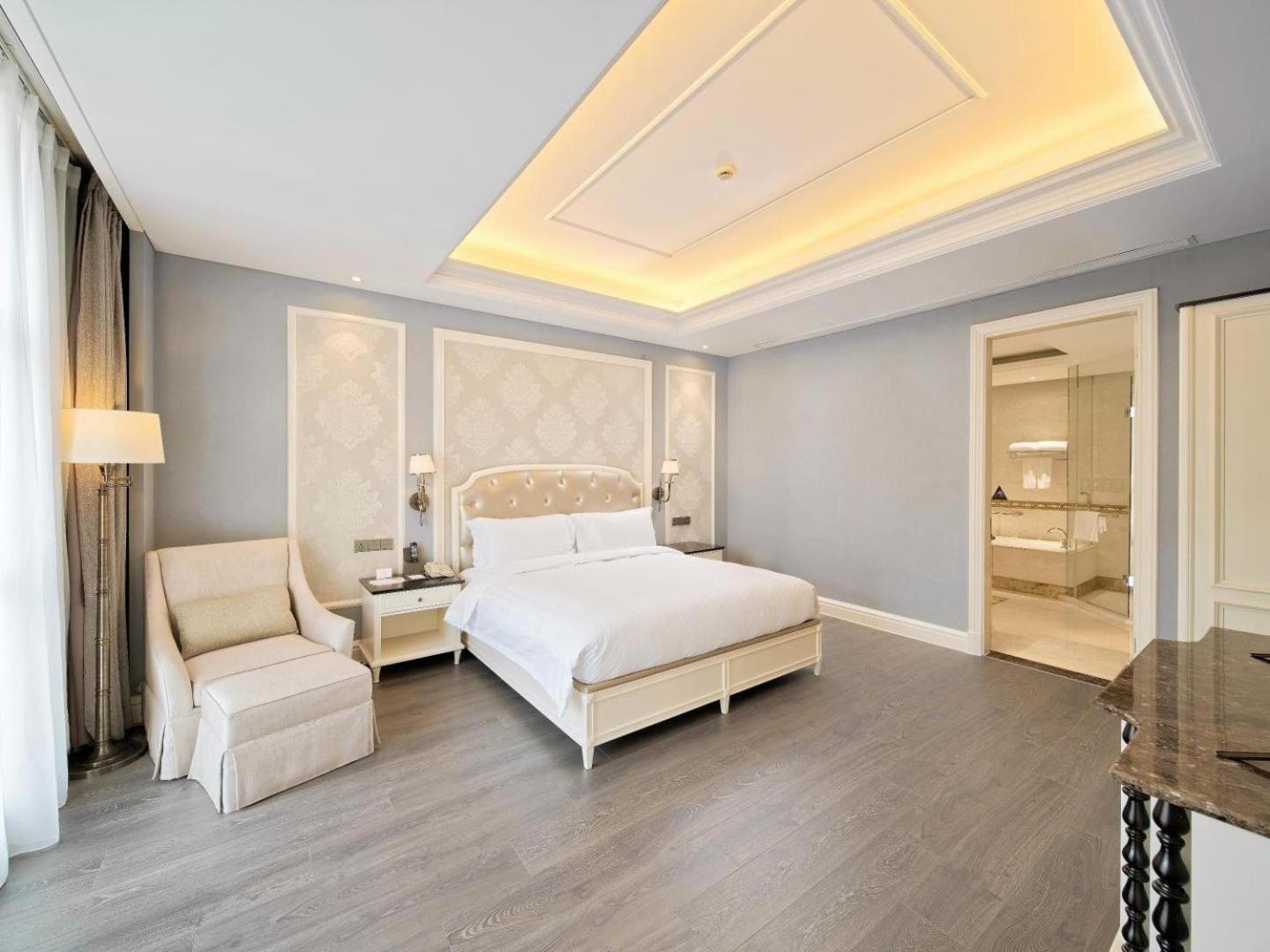 Yinrun Jinjiang Castle Hotel Anji Esterno foto
